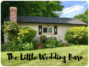 the little wedding barn